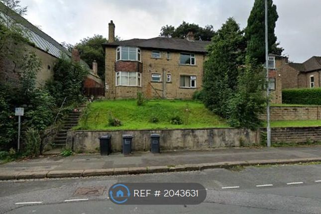 Thumbnail Flat to rent in St. Johns Road, Huddersfield