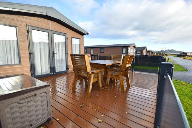 Mobile/park home for sale in Beech, 16 The Laurels, Maesmawr Farm Resort, Caersws, Powys