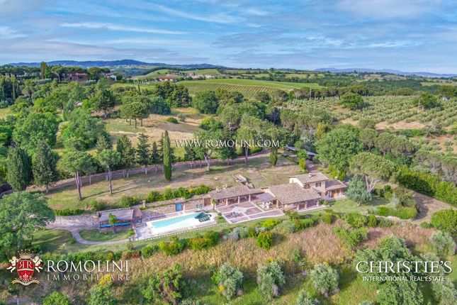 Villa for sale in Magliano In Toscana, Tuscany, Italy