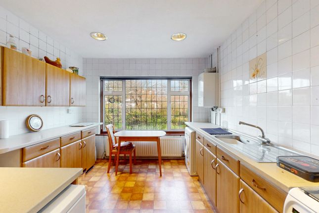 317, Field End Road, Greater London photo 4