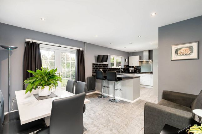 36 Newmills Crescent, Balerno photo 4