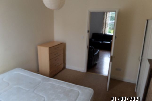 12, Carlyle Road, Birmingham photo 5