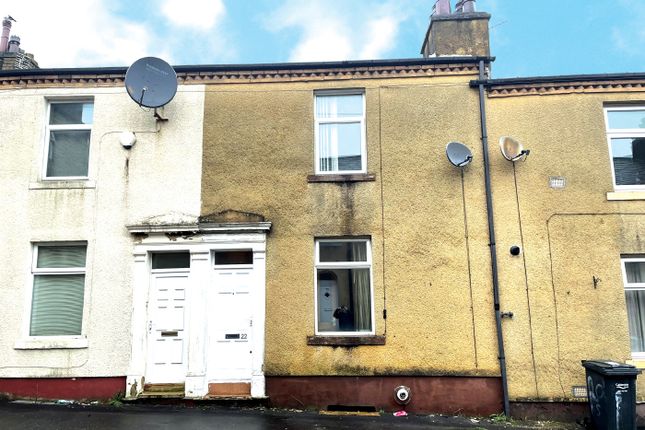 Thumbnail Terraced house for sale in Alfred Street, Halifax
