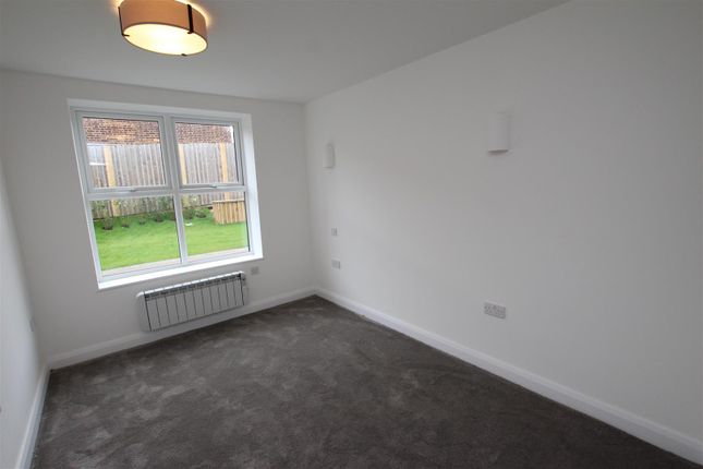 Flat to rent in Apartment 1, Chapeltown Road, Bromley Cross, Bolton