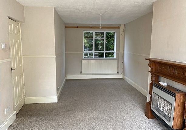 12b, Pool Hall Road, Wolverhampton photo 4