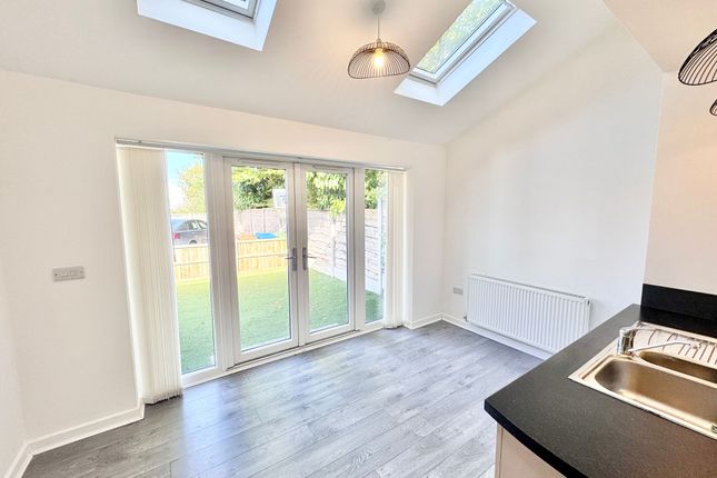 2a Thomas Street, Stockport photo 2