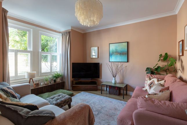 53 Rhodesia Road, London photo 4