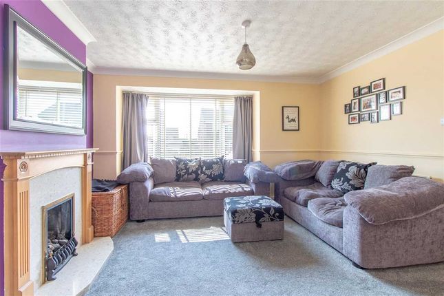 11, Park Road, Kettering photo 4