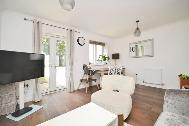 6, Wood Leys, Essex photo 5