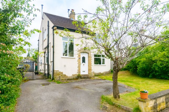 Detached house for sale in Kingsley Drive, Leeds