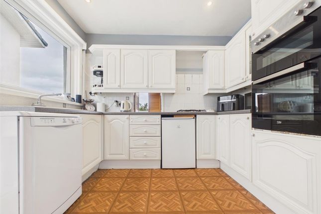 15, Treforda Road, Newquay photo 3