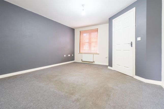 58, Ladyburn Way, Morpeth photo 2
