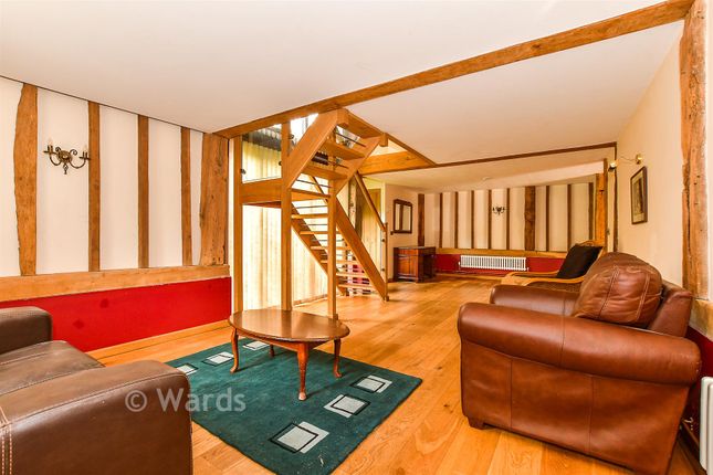 Little Brook Barn, Green Lane, Marden photo 3