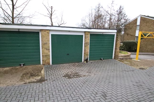 Thumbnail Parking/garage to rent in Markfield, Croydon