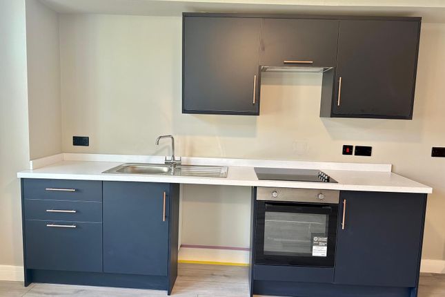 Thumbnail Flat to rent in High Street, Leicester