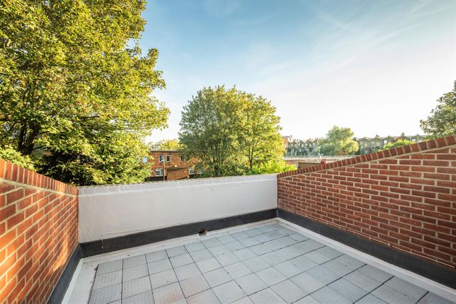 Flat 53, Webheath, Netherwood Street, London photo 2