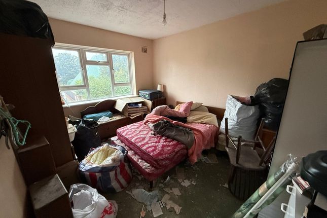 Flat 12, Sturmer Court, Queen Elizabeth Way, Colchester photo 4