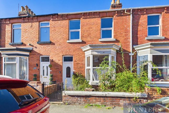 2-bed terraced on Milton Avenue, Scarborough, £125,000