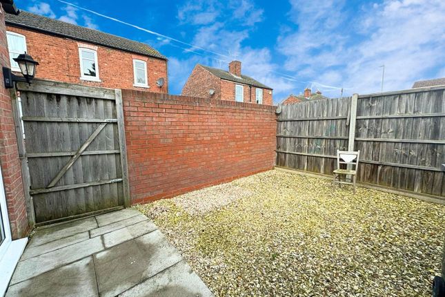 End terrace house for sale in Knight Terrace, Lincoln