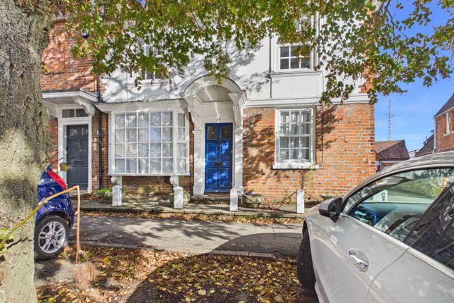 Windsor End, Buckinghamshire photo 3