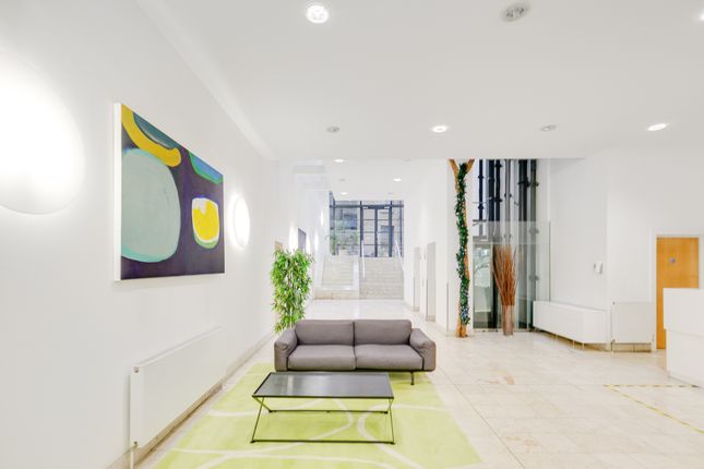 Flat for sale in Exchange Building, 132 Commercial Street, London