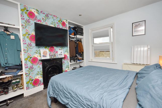411a, Seaside, Eastbourne photo 2