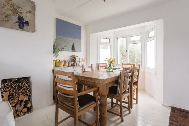 9 Penalverne Drive, Penzance photo 2