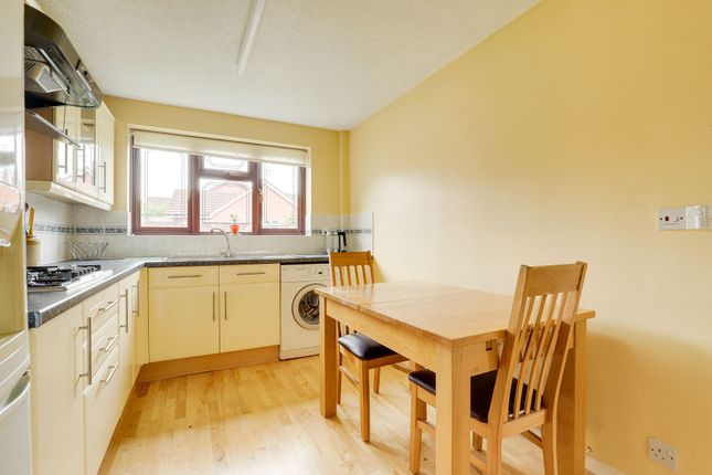 5 Barndale Close, Nottingham photo 2