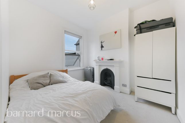 Terraced house for sale in Brathway Road, London
