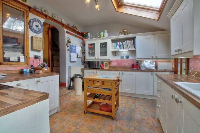 Dove Cottage, Lower Road,, Westerfield photo 4