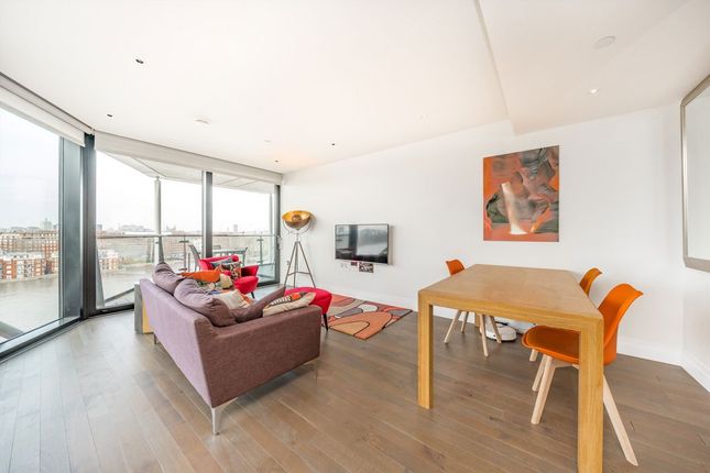Apartment 48, 1, Riverlight Quay, London photo 4
