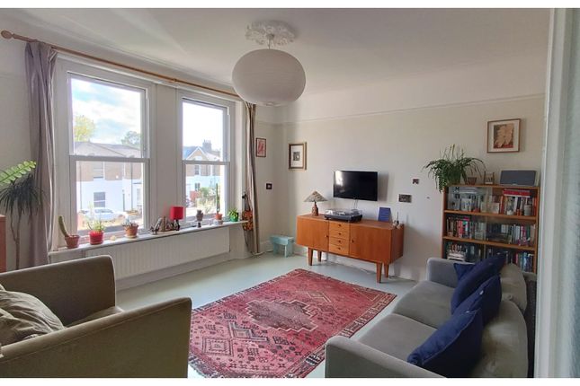 Flat for sale in Slaithwaite Road, Hither Green