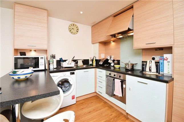 Flat 4, Bush House,, Berber Parade, London photo 3