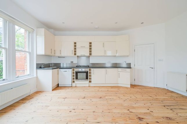 Thumbnail Flat to rent in Stanhope Road, Highgate, London