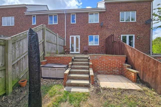 Thumbnail Terraced house to rent in Dockendale Place, Blaydon