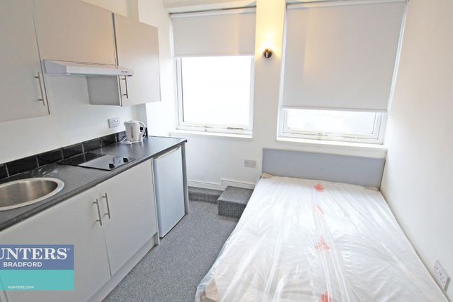 Studio to rent in Sunbridge Halls, 178 Sunbridge Road Sunbridge, Bradford, West Yorkshire