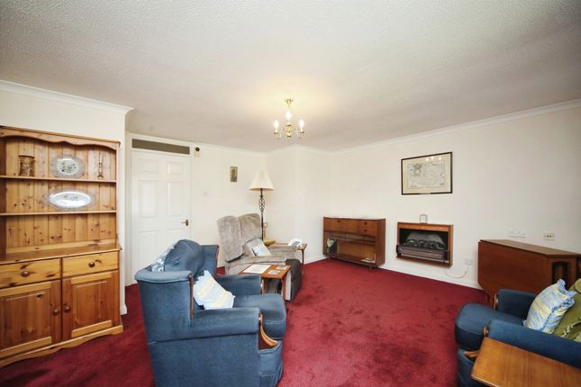 Flat for sale in Eastgate Gardens, Taunton