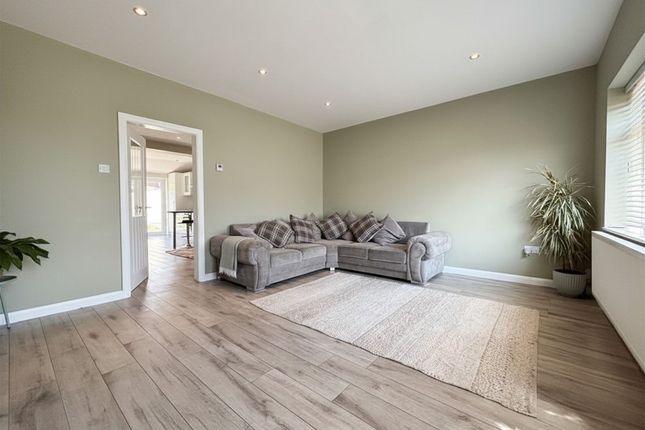 19 Moss Lane, Ormskirk photo 3