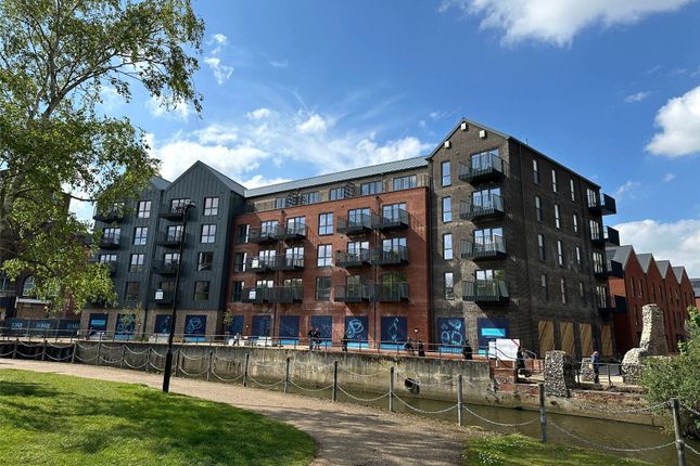 Flat for sale in Barrack Street, Norwich