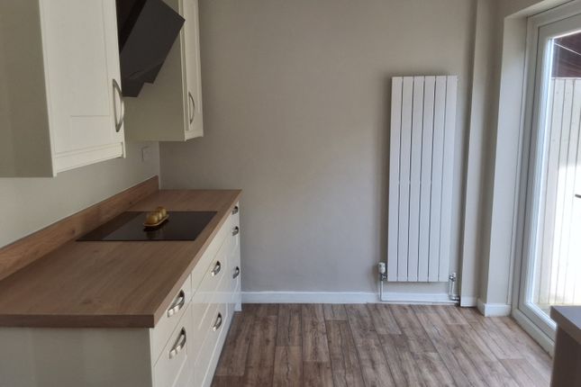 44, The Lings, Doncaster photo 4