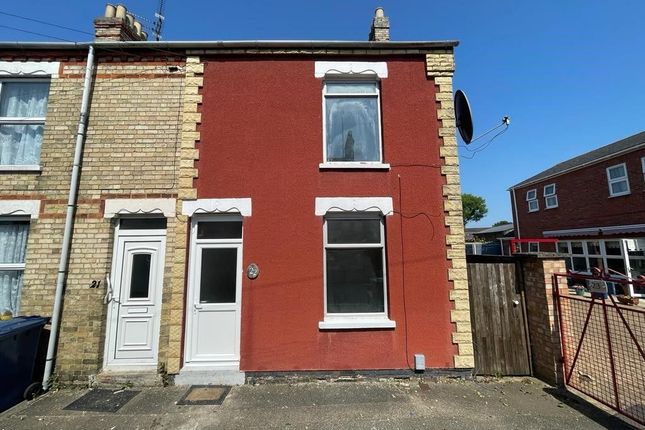 Thumbnail Terraced house to rent in Cannon Street, Wisbech