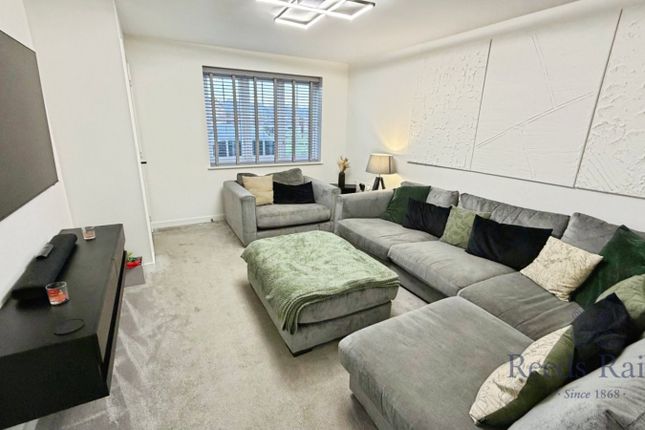 14, Aspen Drive, Pelton photo 2