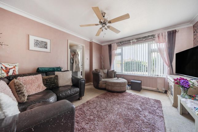 10, Bevan Road, Waterlooville photo 2