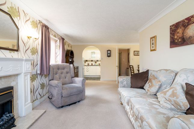Flat 12, Sandringham House, 241, Stockport Road, Stockport photo 2
