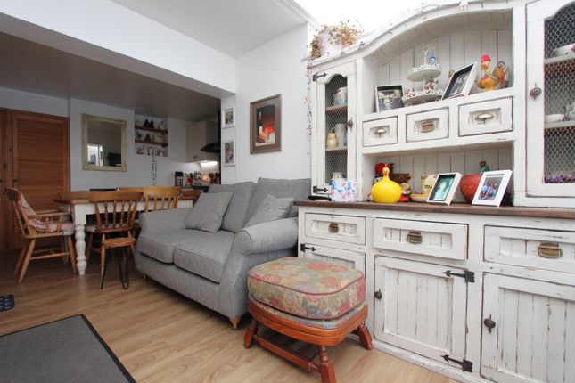 3 Coronation Villas, Chapel Lane, Deal photo 4