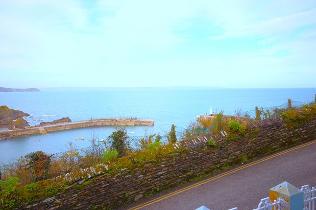 51 Polkirt Hill, MEVAGISSEY photo 3