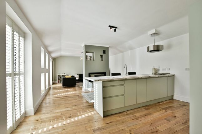 16, Bowness Avenue, Cheadle photo 5