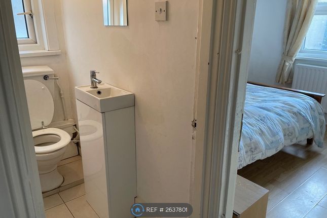 Downstairs Bedroom 3 With Separate Cloakroom