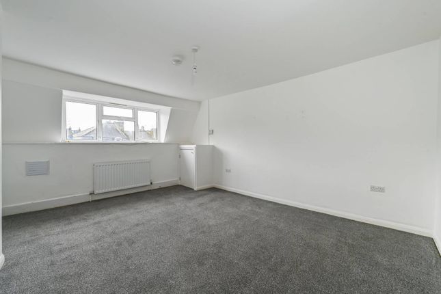 18a Lady Somerset Road photo 2