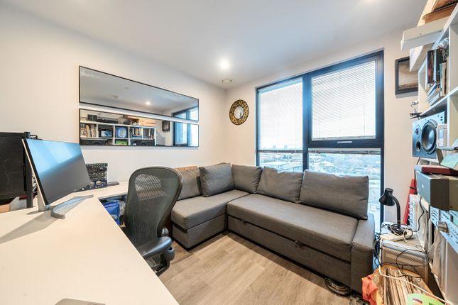 Flat for sale in High Definition, 3 Red, Media City
